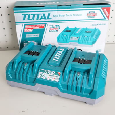 TOTAL แท่นชาร์จเร็ว 20V 8A 2พอร์ท