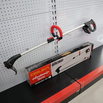 OSUKA เครื่องตัดหญ้าไร้สาย 6.2" 20V (แบต2Ah+ชาร์จเจอร์+กล่องสี)