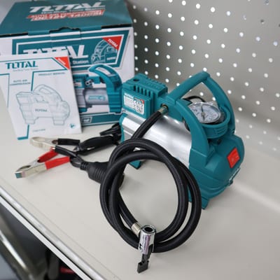 TOTAL ปั้มลมมินิ 12V 10Ah ใช้ในรถยนต์